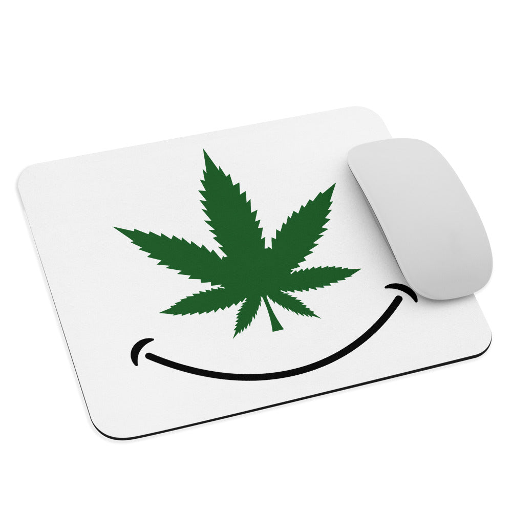 Cannabis smile Mouse pad